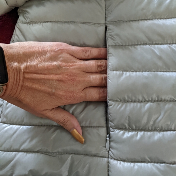 Italian Pearl Trimmed Gray Slim Puffer Jacket Size XL - Picture 4 of 14